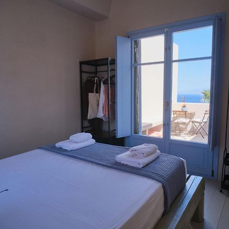 Pink Freud Villas Santorini イア エクステリア 写真
