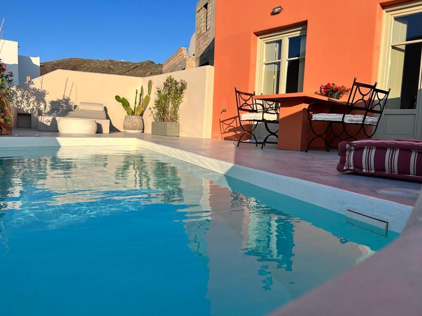 Pink Freud Villas Santorini イア エクステリア 写真