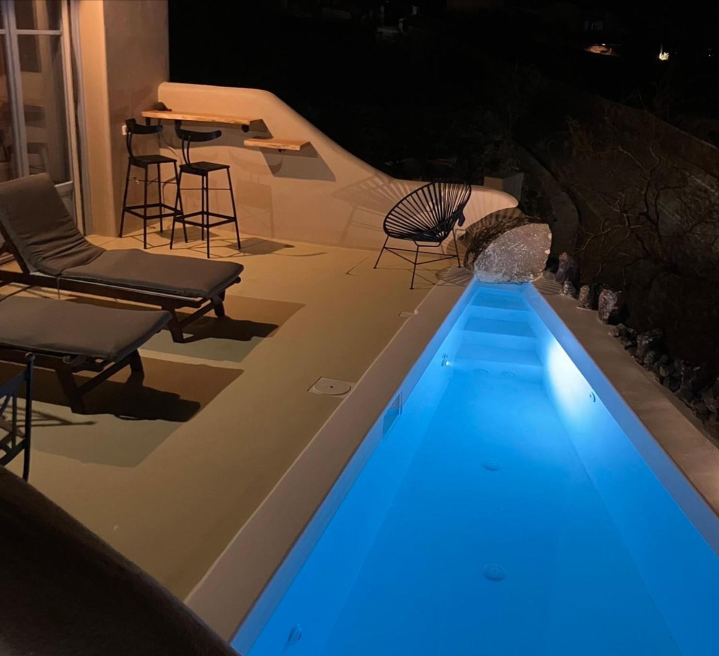 Pink Freud Villas Santorini イア エクステリア 写真